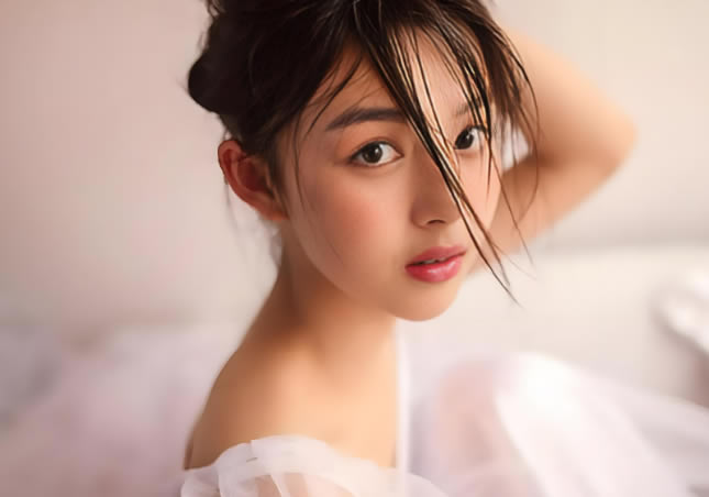 婚内出轨的女人心眼小，容易嫉妒，男人别轻易招惹